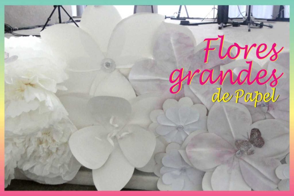 Decoração com flores de papel