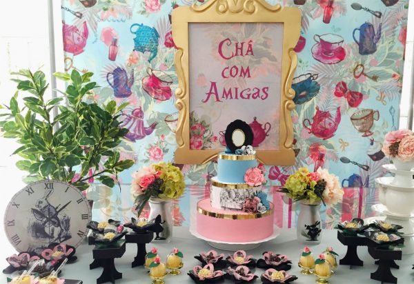 Estampas Digitais Tema Alice - Painel, relógio e quadro