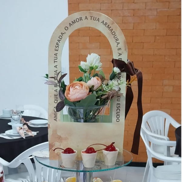 Centro de Mesa - Cesta de Papel com Flores Permanentes - Imagem 4